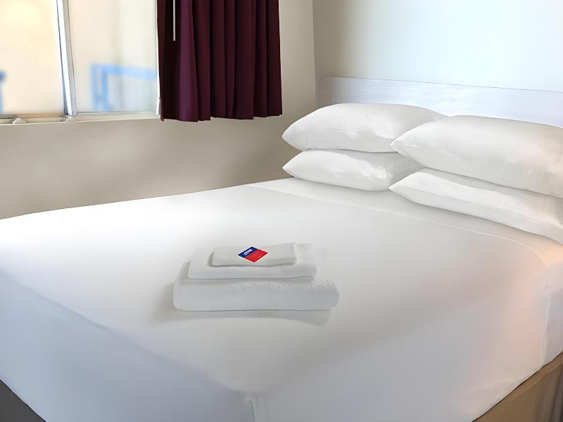 Travelodge by Wyndham Horseheads image