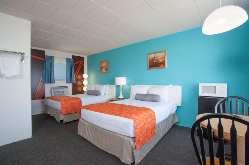 Boardwalk Hammock Inn & Suites Wildwood Beach Hote image