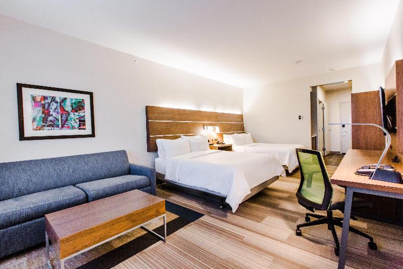 Holiday Inn Express and Suites West Edmonton-Mall image