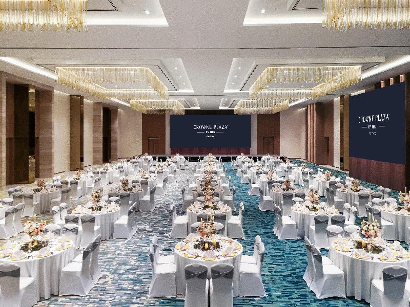 Crowne Plaza Vientiane image