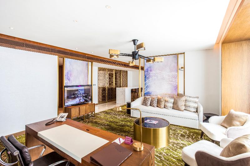 Crowne Plaza Vientiane image