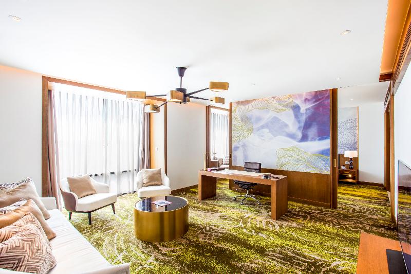 Crowne Plaza Vientiane image