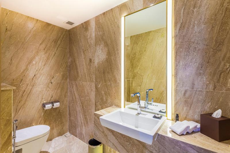 Crowne Plaza Vientiane image