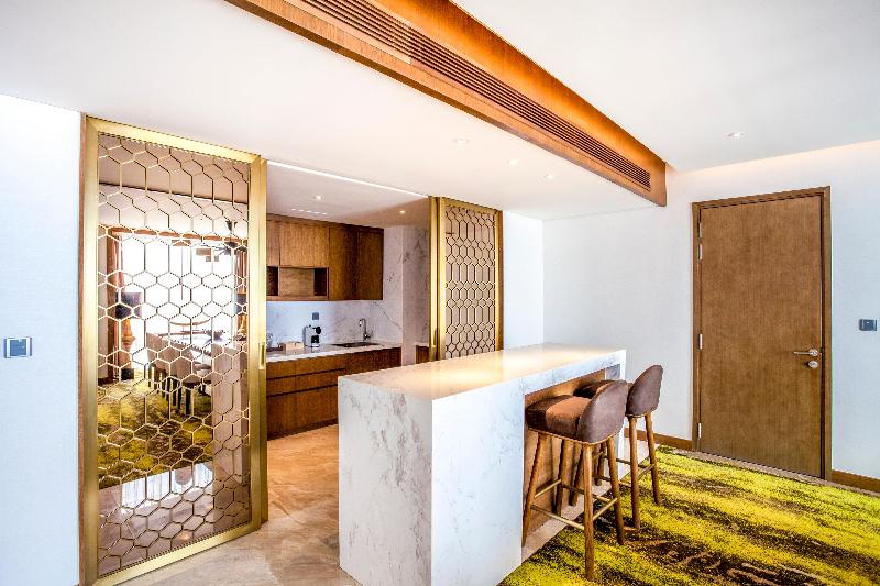 Crowne Plaza Vientiane image