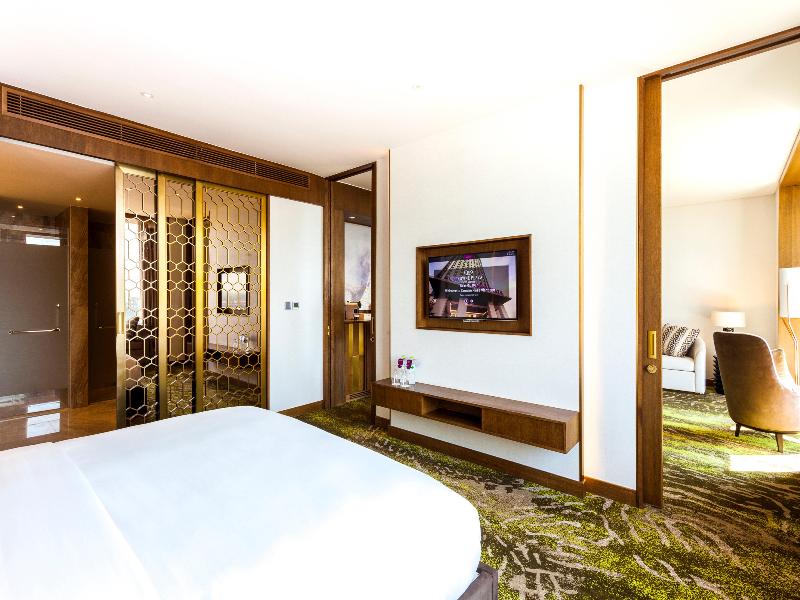 Crowne Plaza Vientiane image