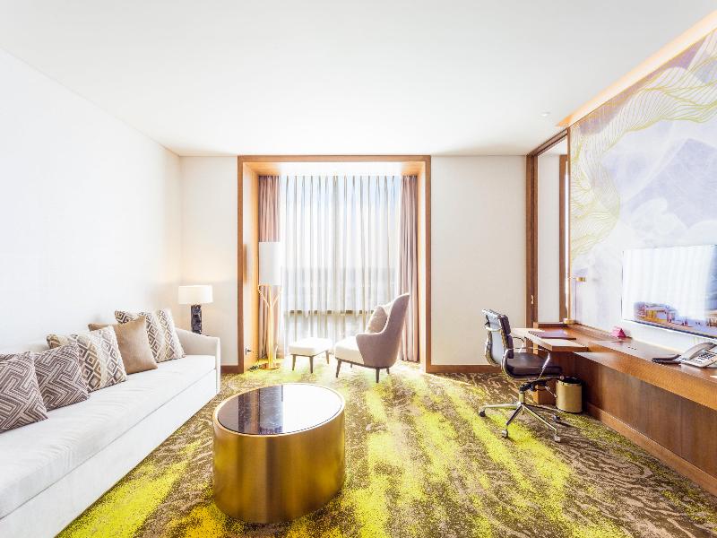 Crowne Plaza Vientiane image