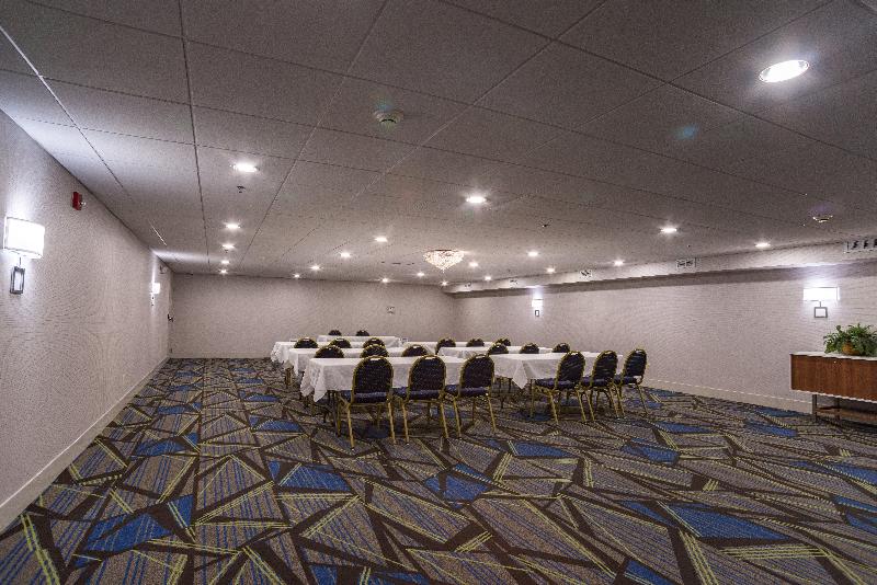 Holiday Inn Express Branford-New Haven image