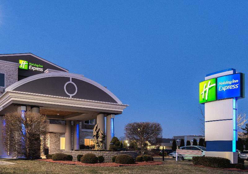 Holiday Inn Express Branford-New Haven image