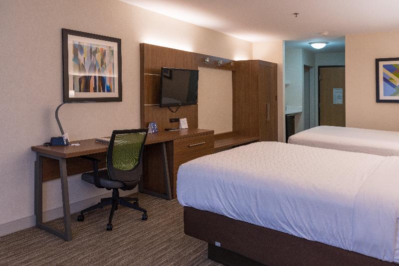 Holiday Inn Express Branford-New Haven image