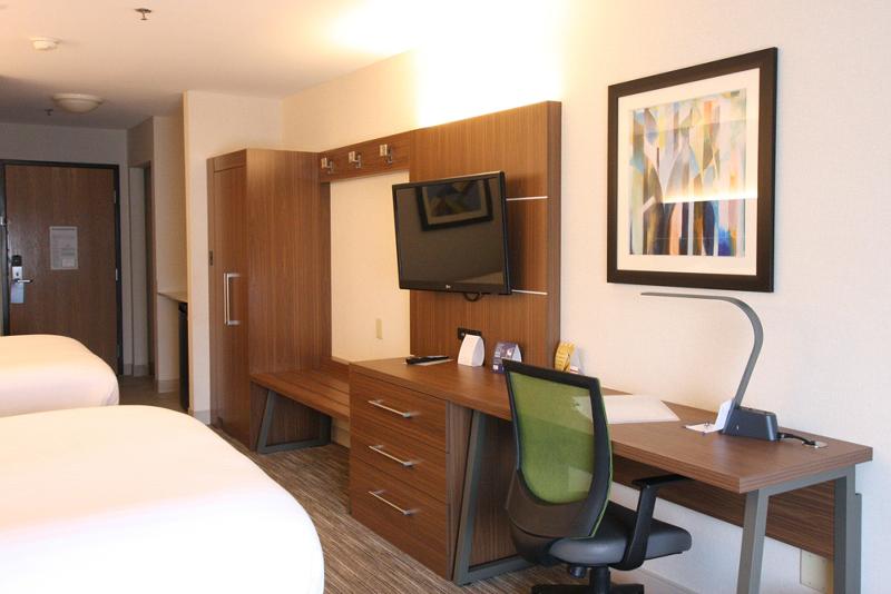 Holiday Inn Express Branford-New Haven image