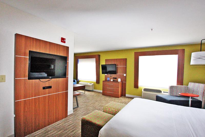 Holiday Inn Express Branford-New Haven image