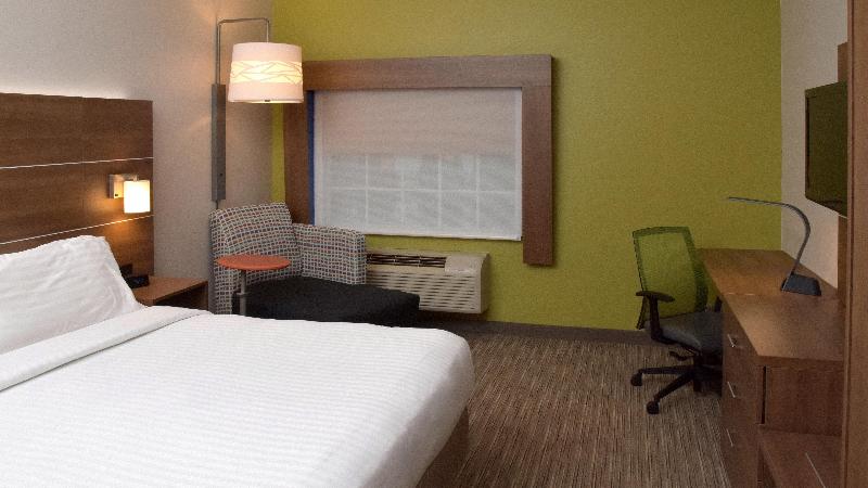 Holiday Inn Express Mt. Pleasant - Scottdale photo 10