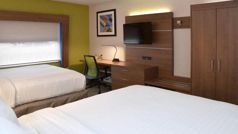 Holiday Inn Express Mt. Pleasant - Scottdale photo 18