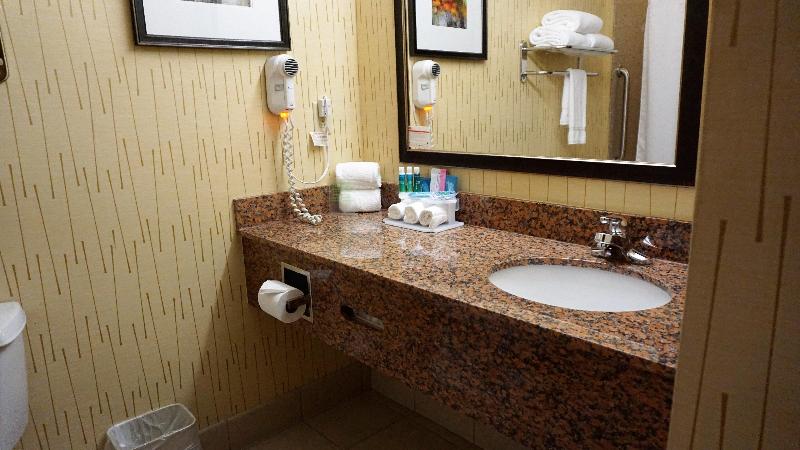 Holiday Inn Express & Suites Gibson By IHG photo 23