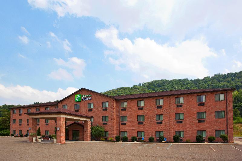 Holiday Inn Express Newell-Chester WV