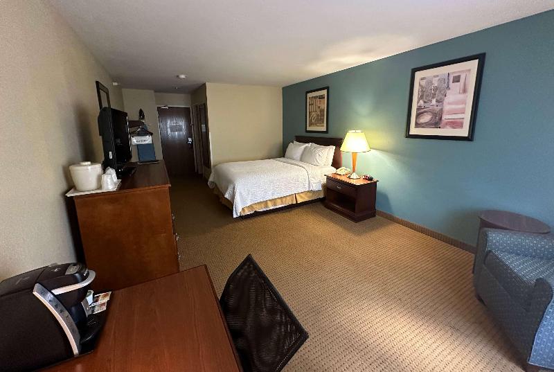 Wingate By Wyndham Newell image