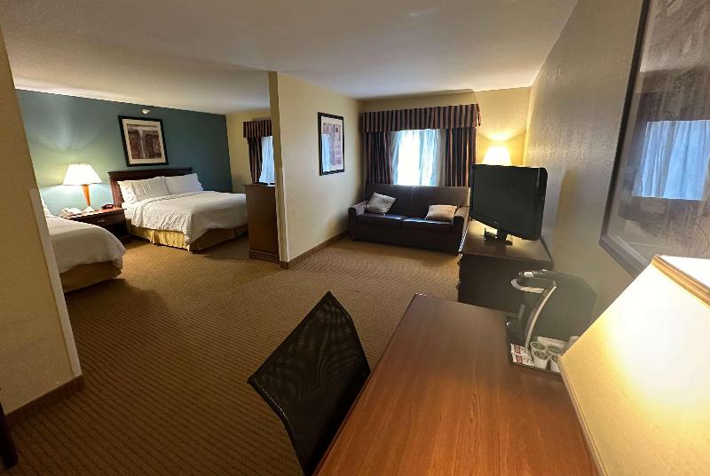 Wingate By Wyndham Newell image