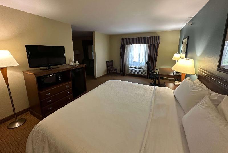 Wingate By Wyndham Newell image