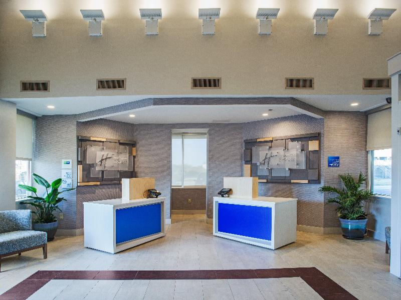 Holiday Inn Express Nags Head Oceanfront by IHG image