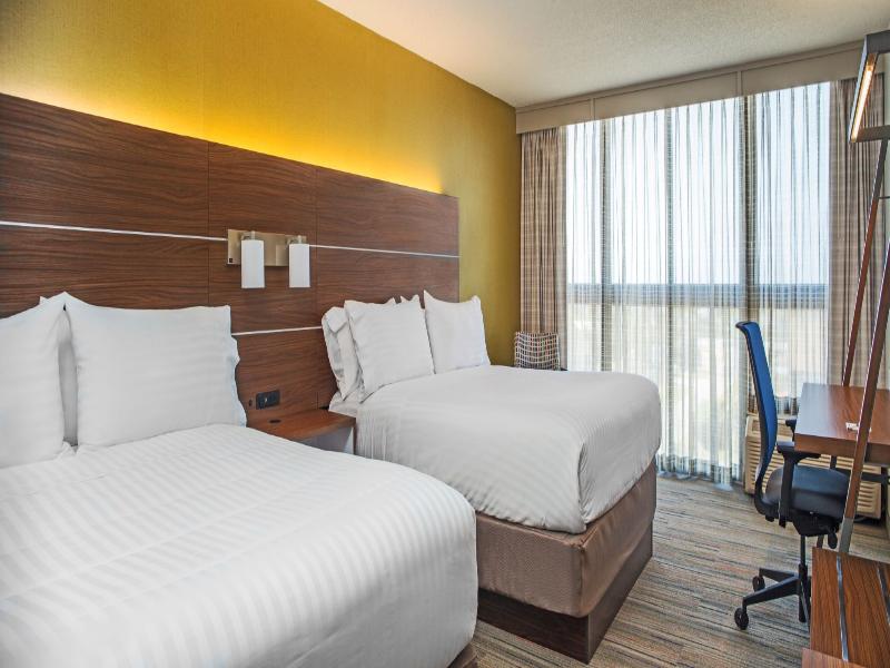 Holiday Inn Express Nags Head Oceanfront by IHG image