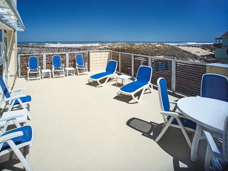 Holiday Inn Express Nags Head Oceanfront by IHG image