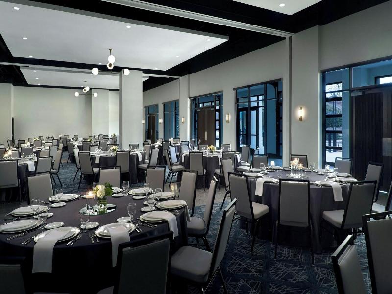 Marriott Knoxville Downtown — photo 26