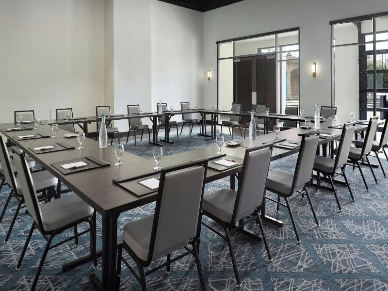 Marriott Knoxville Downtown — photo 44