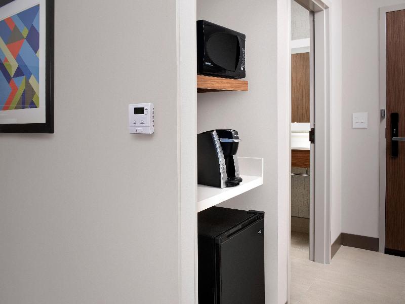 Holiday Inn Express Knoxville-Strawberry Plains image