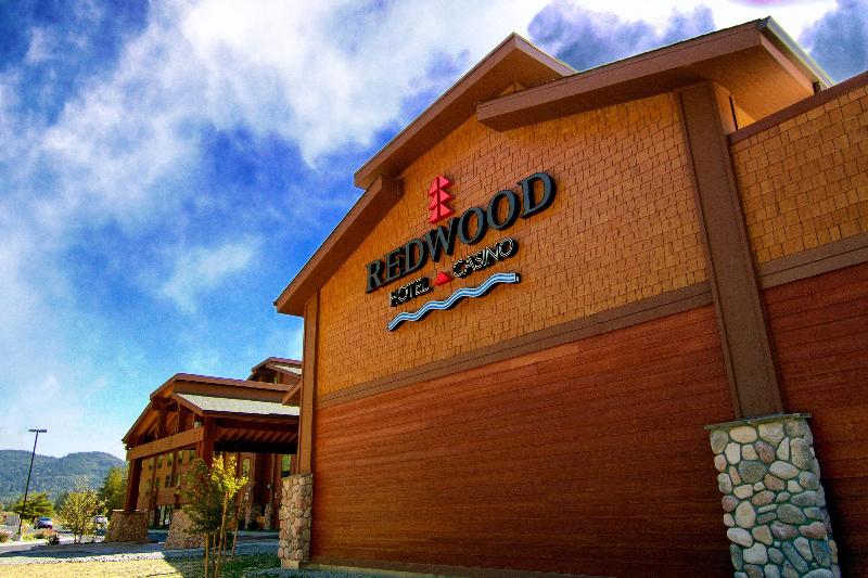 Holiday Inn Express Klamath - Redwood Ntl Pk Area image
