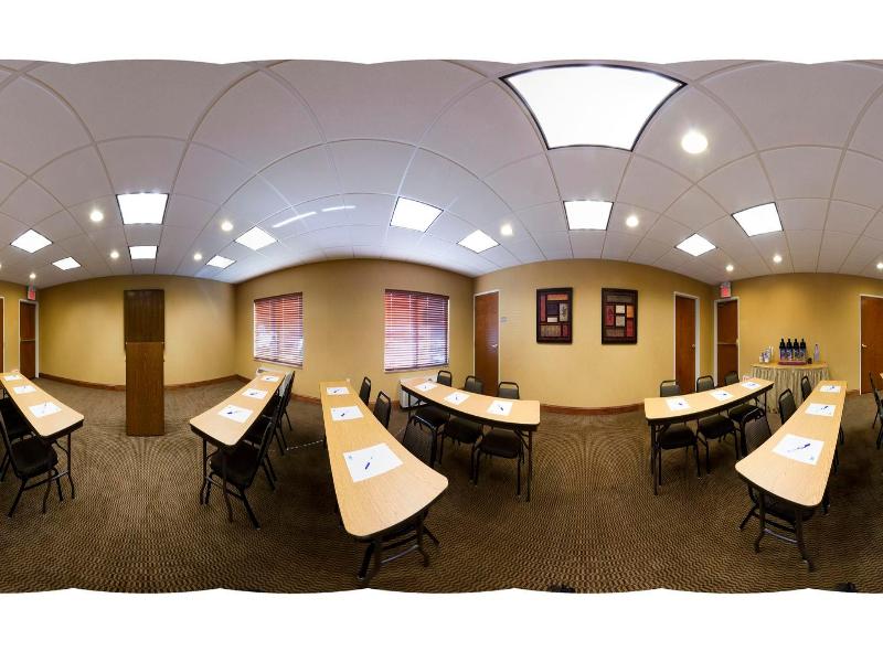 Holiday Inn Express and Suites Weston image