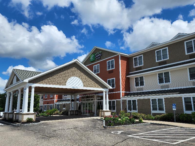 Holiday Inn Express and Suites Rochester