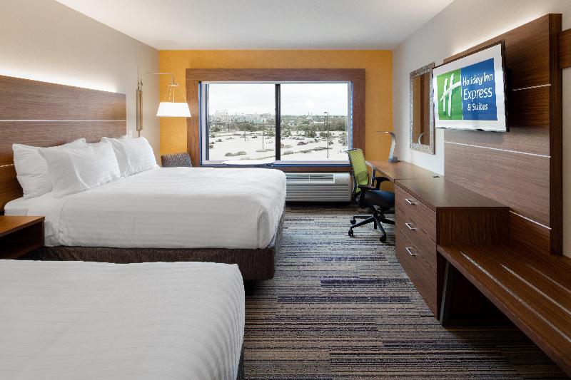 Holiday Inn Express And Suites East Peoria - River image