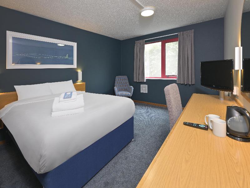 Travelodge Bicester Cherwell Valley image