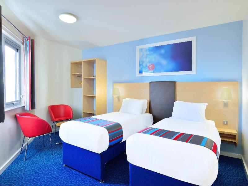 Travelodge Birmingham Maypole image