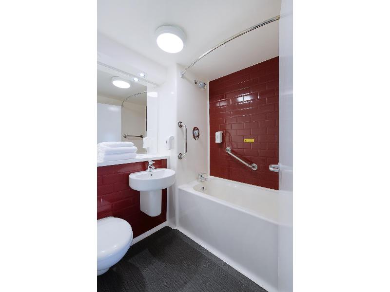 Travelodge Caernarfon image