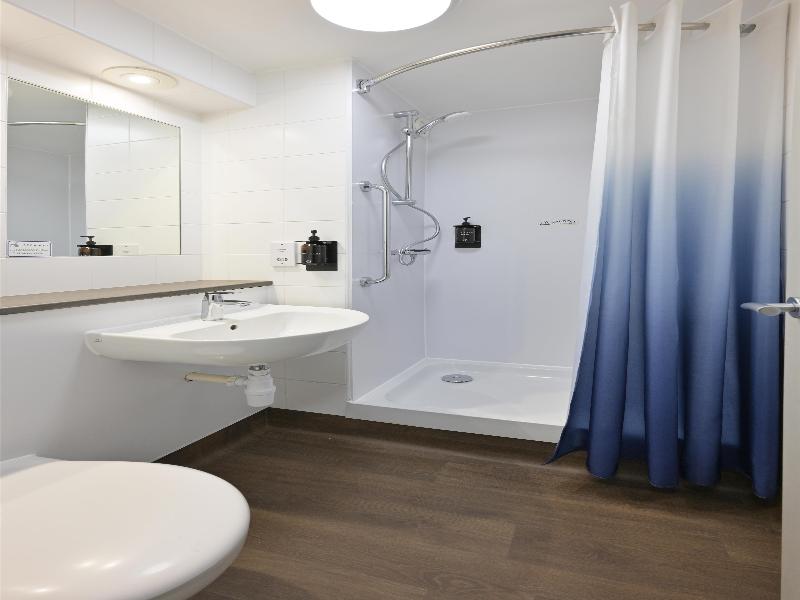 Travelodge Caernarfon image