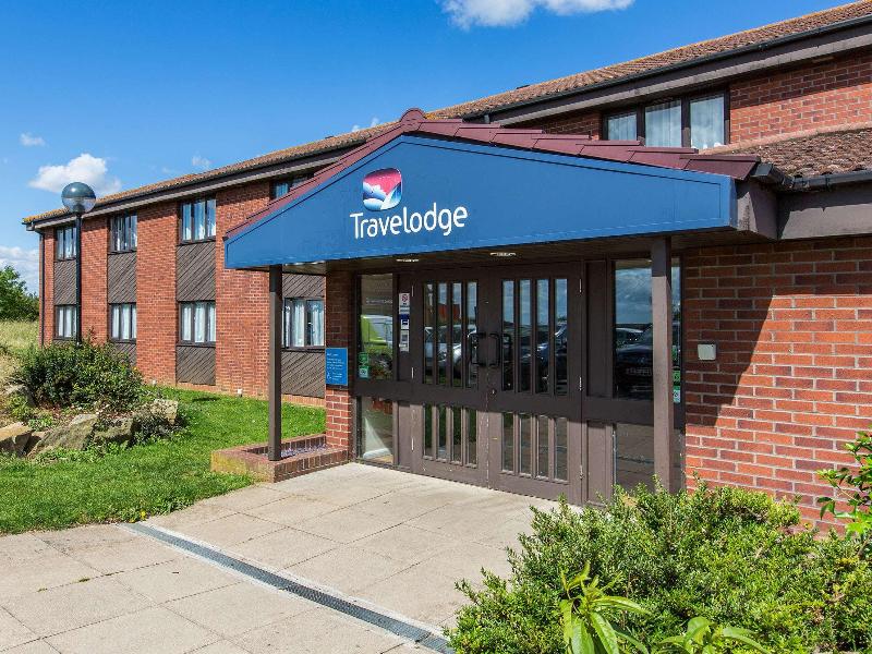 Travelodge Huntingdon Fenstanton image