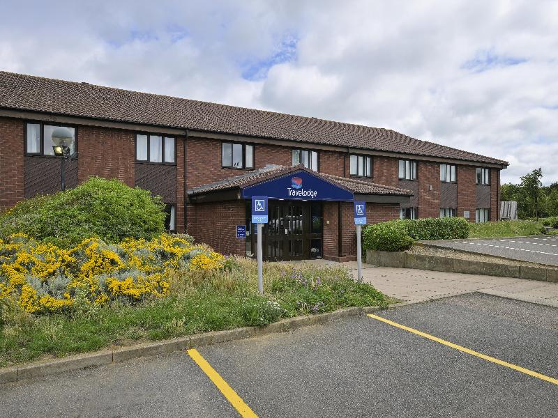 Travelodge Huntingdon Fenstanton image