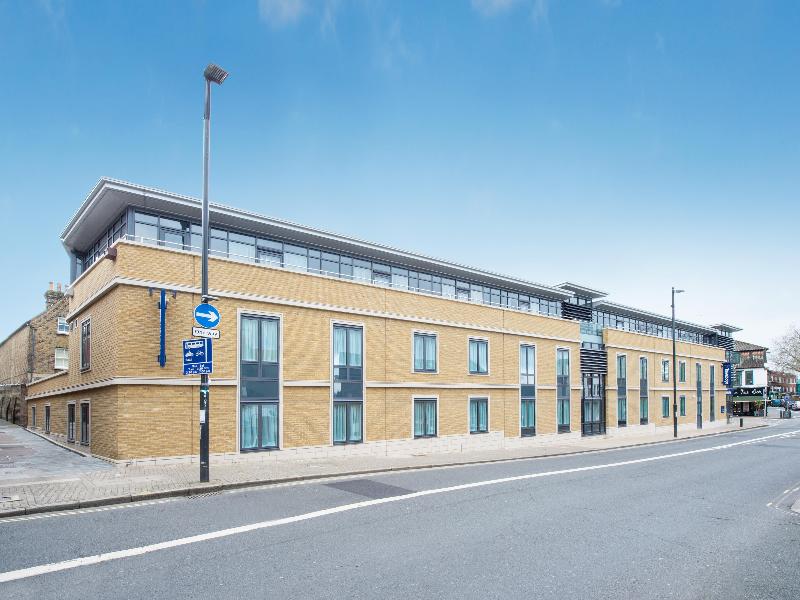 Travelodge London Richmond Central image