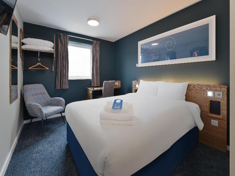Travelodge Market Harborough image
