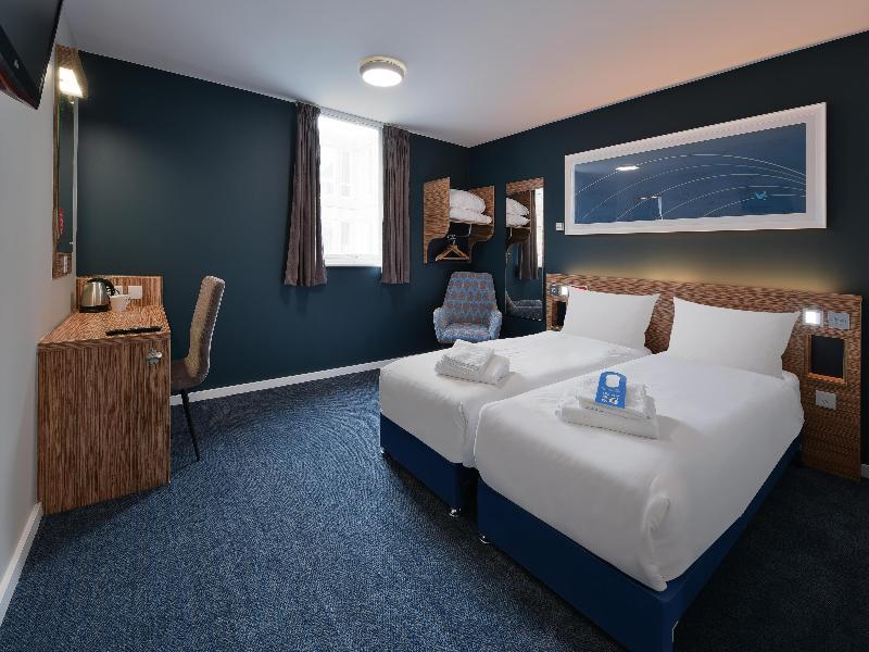 Travelodge Market Harborough image