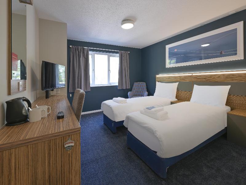 Travelodge Medway M2 image