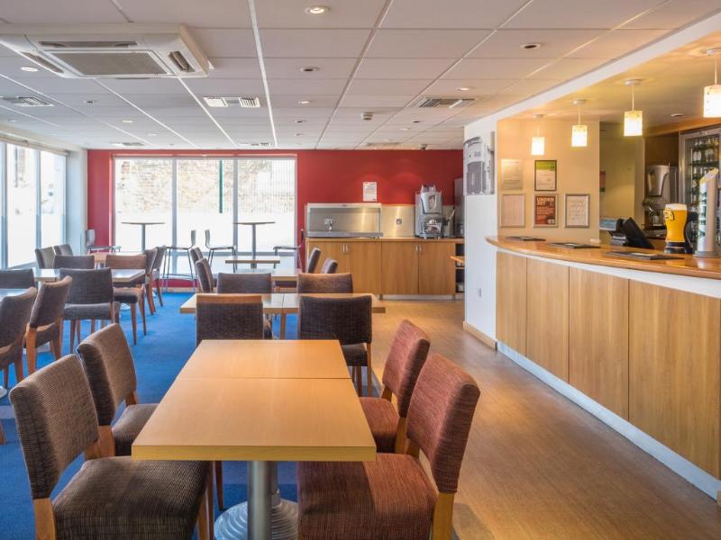 Travelodge Newport Isle of Wight image