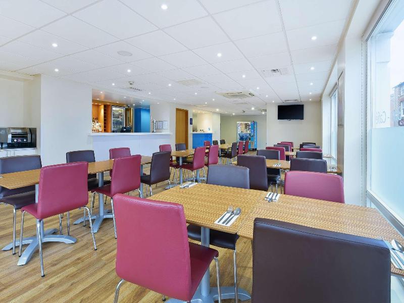 Travelodge Newport Isle of Wight image