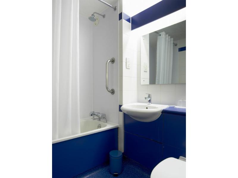 Travelodge Newport Isle of Wight image