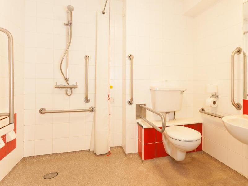 Travelodge Newport Isle of Wight image