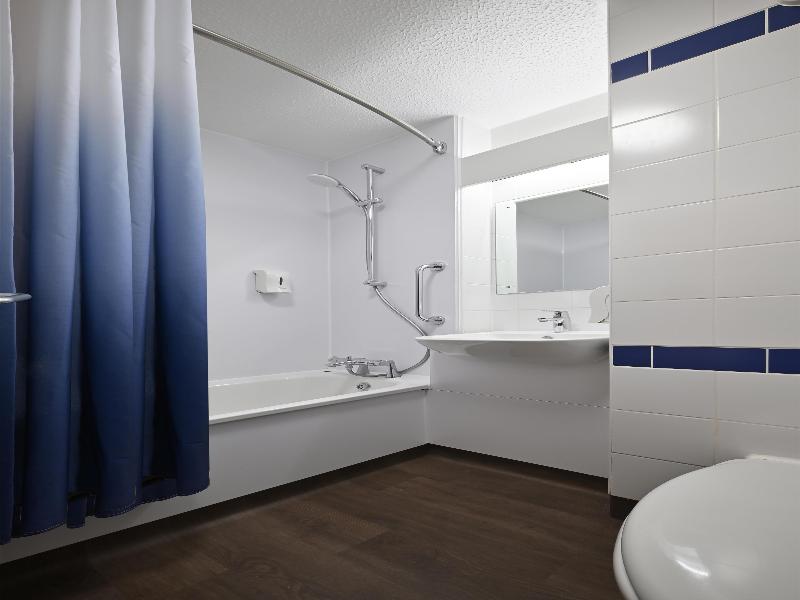 Travelodge Oxford Peartree image