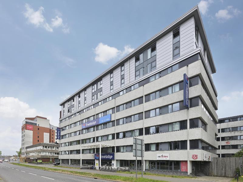 Travelodge Swindon Central image