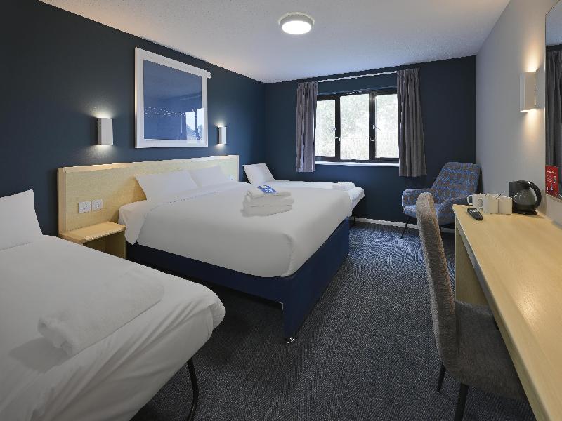 Travelodge Wellingborough Rushden image