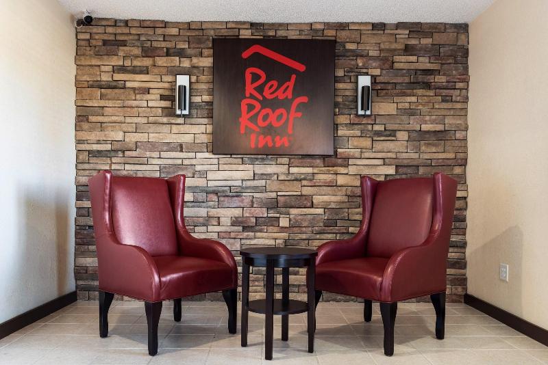 Red Roof Inn Anderson, IN image